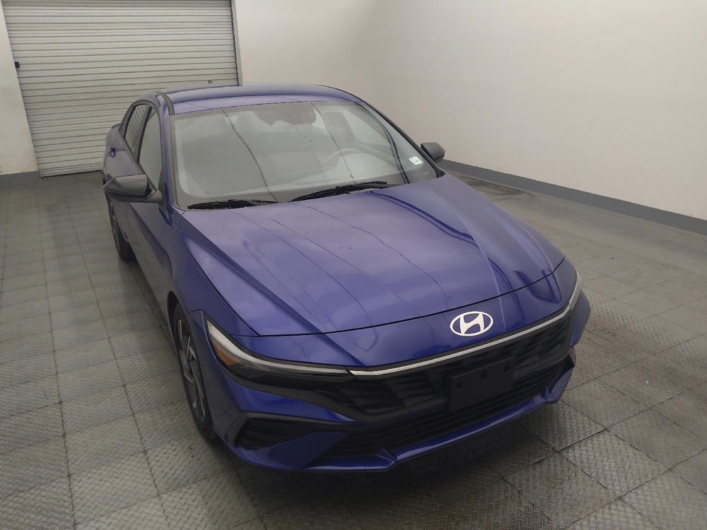 2025 Hyundai Elantra SEL - Photo 11