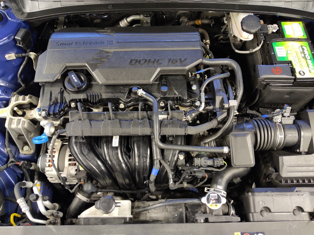 2025 Hyundai Elantra SEL - Photo 23