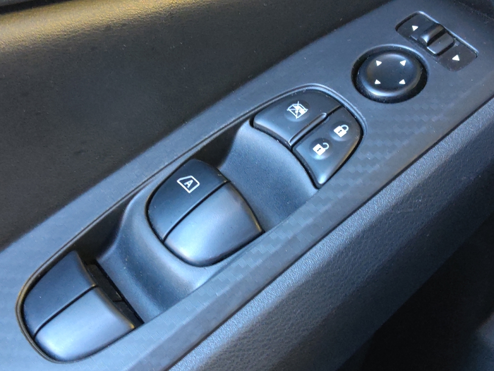 2024 Nissan Altima SV - Photo 21