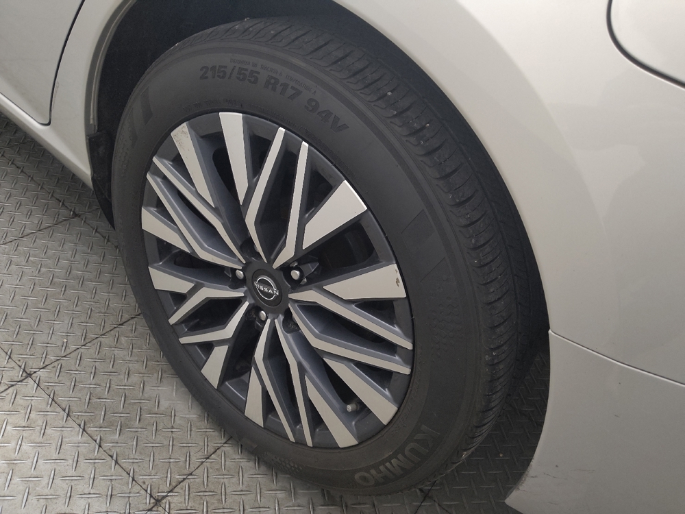 2024 Nissan Altima SV - Photo 24