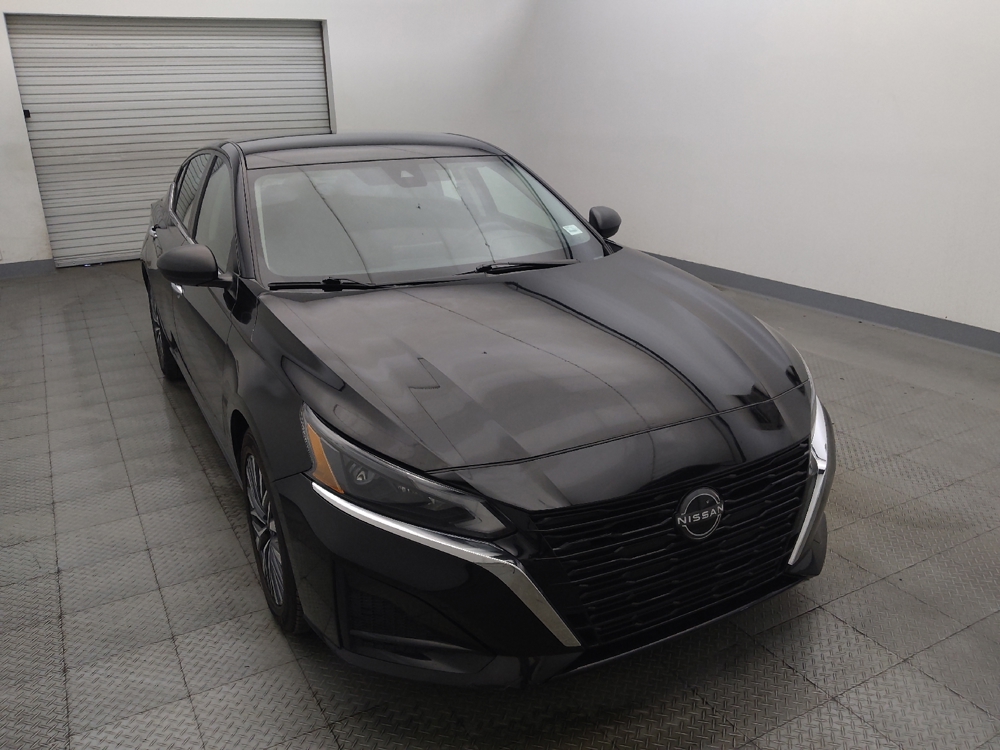 2024 Nissan Altima SV - Photo 11