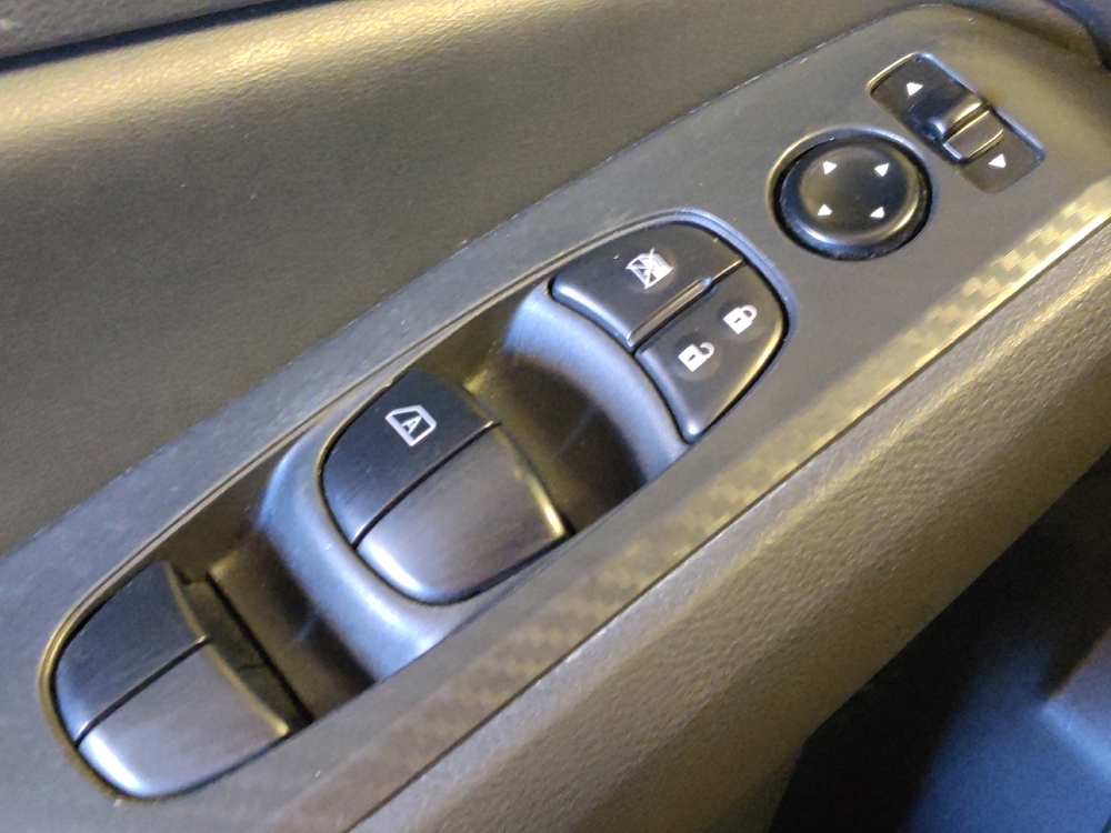 2024 Nissan Altima SV - Photo 21