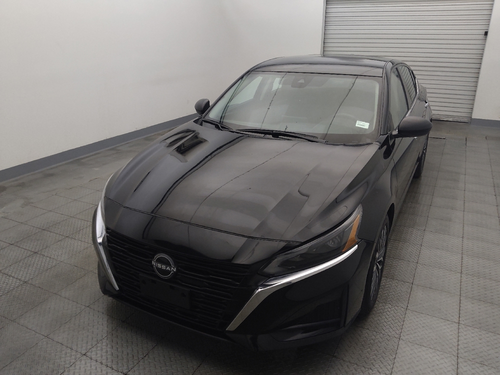 2024 Nissan Altima SV - Photo 12