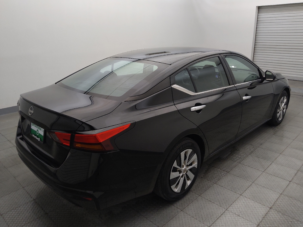 2023 Nissan Altima S - Photo 7