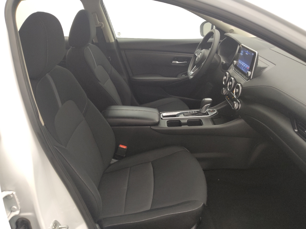 2024 Nissan Sentra SV - Photo 16