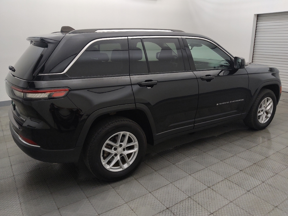 2023 Jeep Grand Cherokee Laredo - Photo 8
