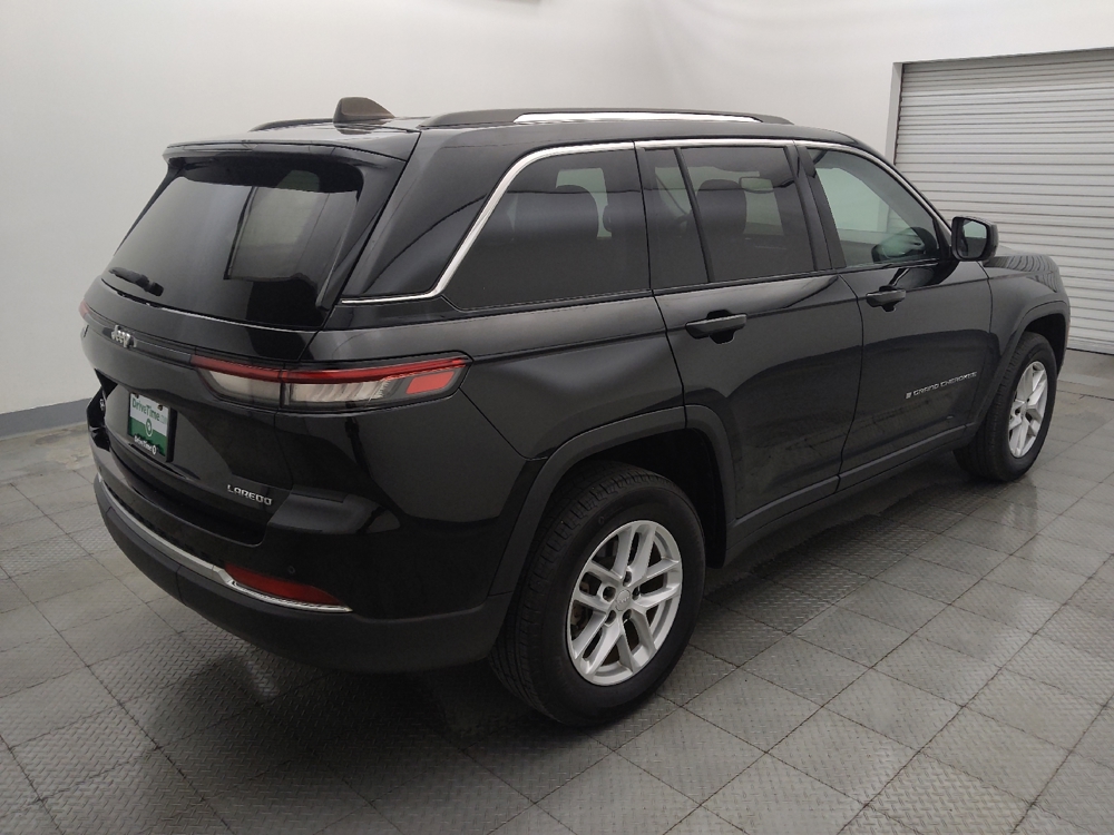 2023 Jeep Grand Cherokee Laredo - Photo 7