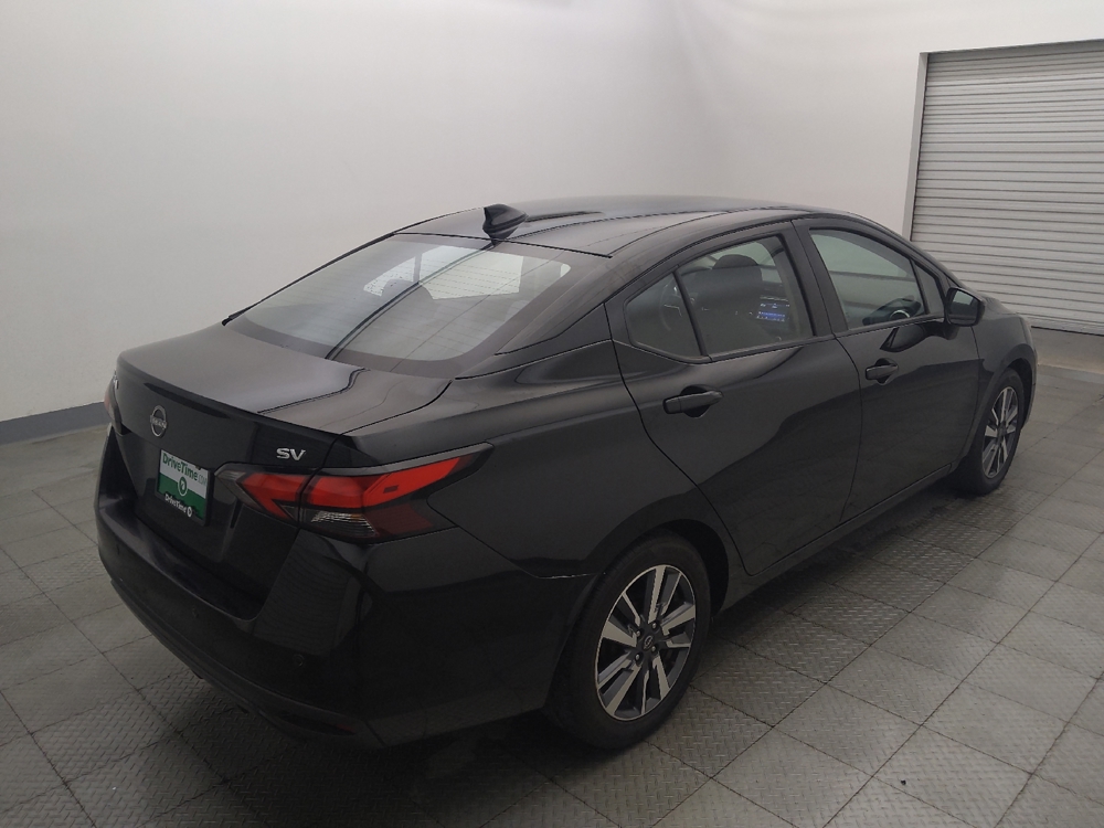 2023 Nissan Versa Sedan SV - Photo 7