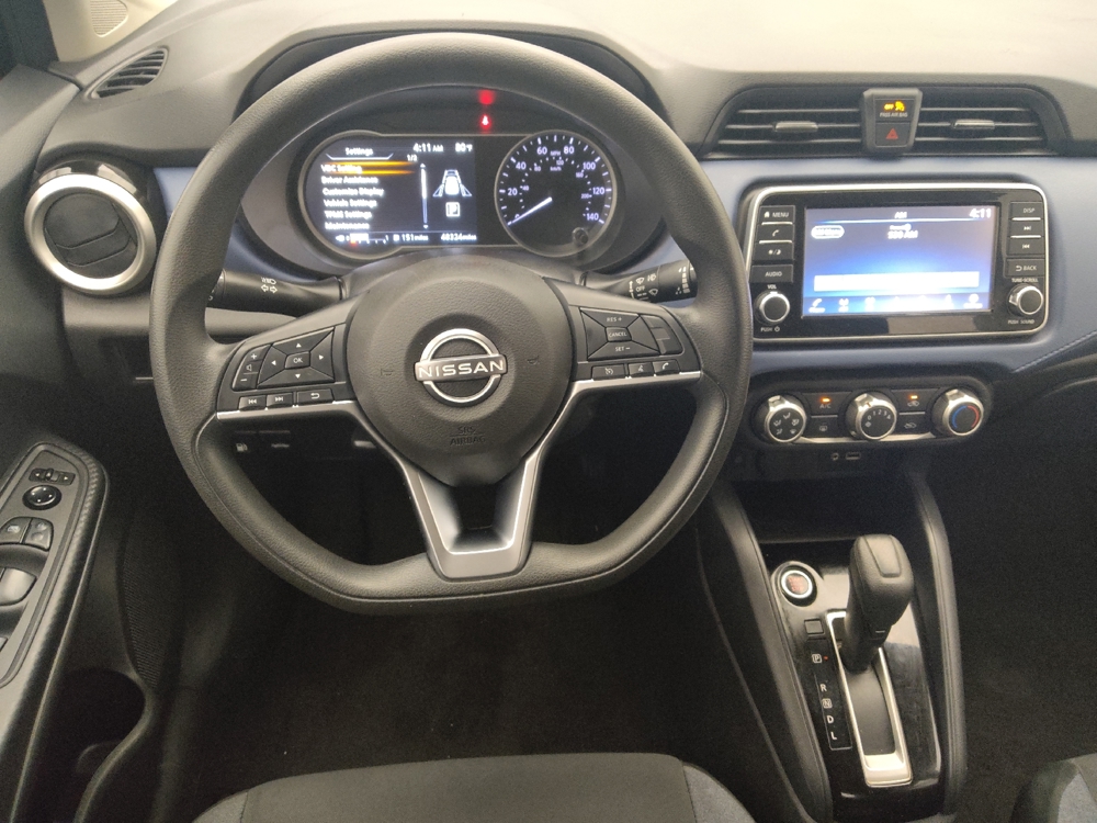 2023 Nissan Versa Sedan SV - Photo 17