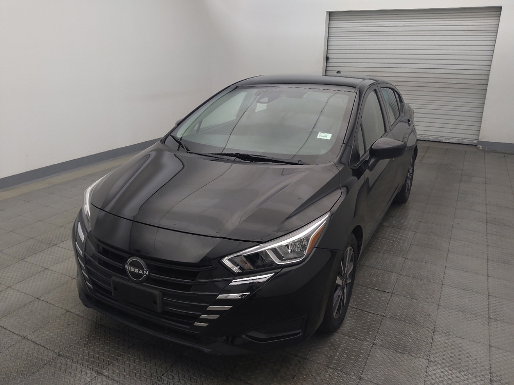 2023 Nissan Versa Sedan SV - Photo 12