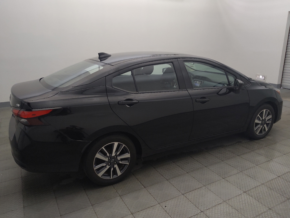 2023 Nissan Versa Sedan SV - Photo 8
