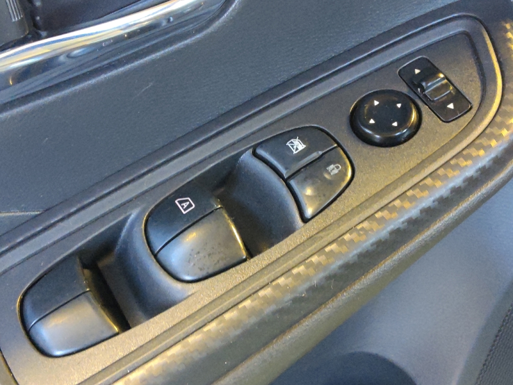2023 Nissan Versa Sedan SV - Photo 21