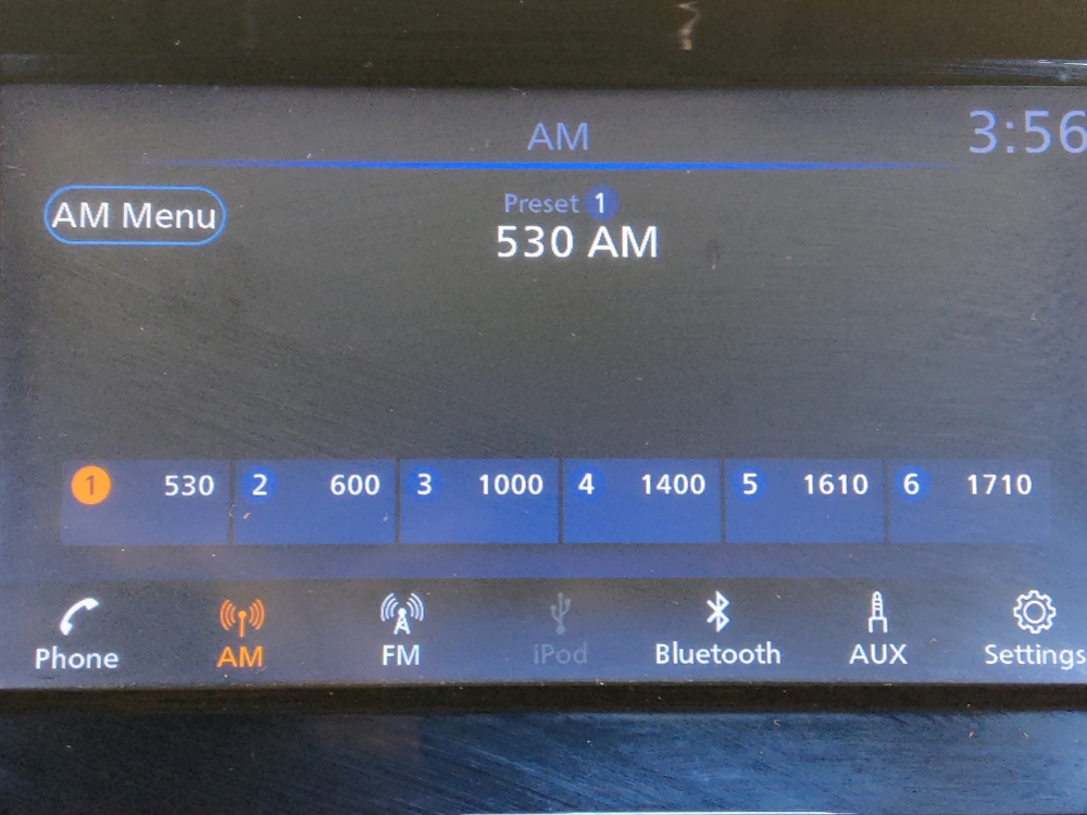 2023 Nissan Versa Sedan SV - Photo 19