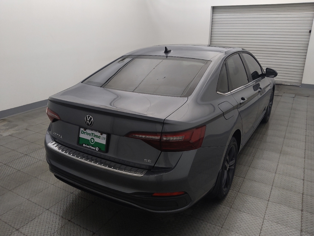 2024 Volkswagen Jetta SE - Photo 6