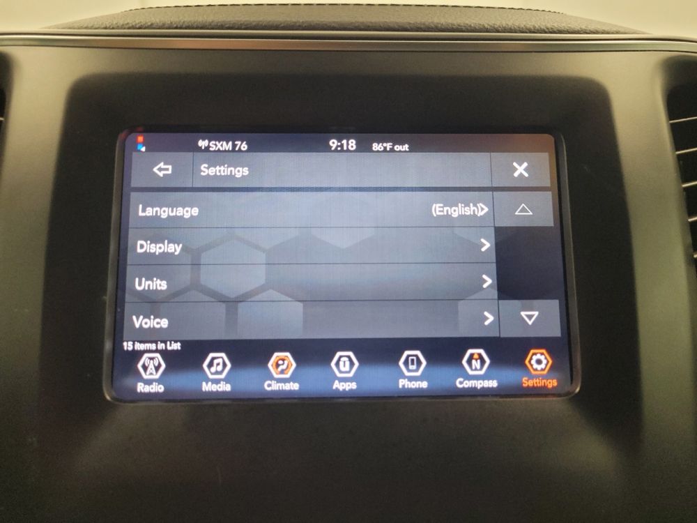 2020 Jeep Cherokee Latitude Plus - Photo 19