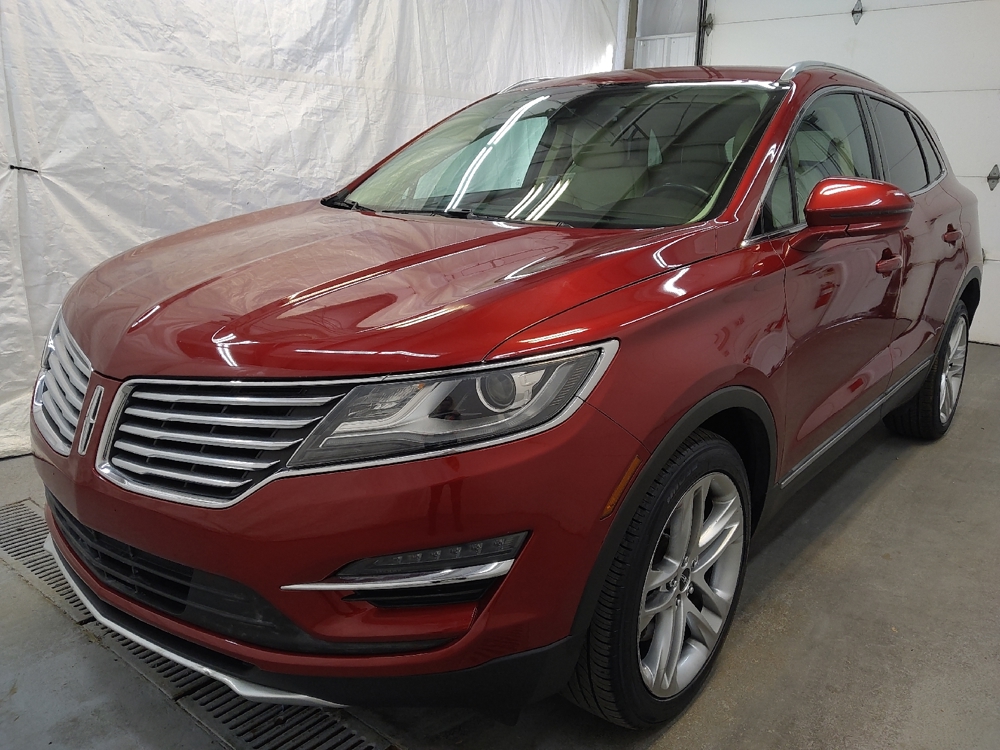2015 Lincoln MKC Base's photo
