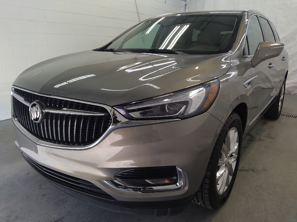 2019 Buick Enclave Essence's photo