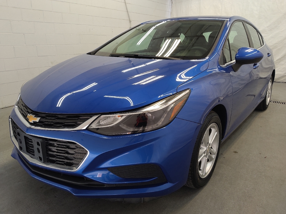 2018 Chevrolet Cruze LT's photo