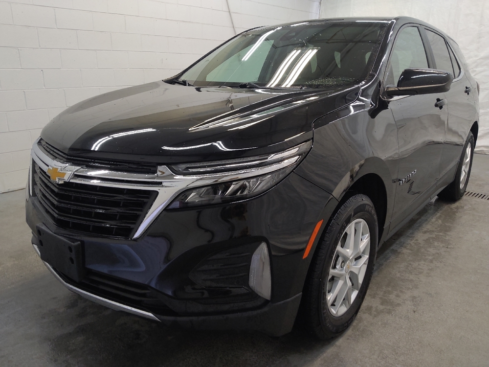 2023 Chevrolet Equinox LT's photo