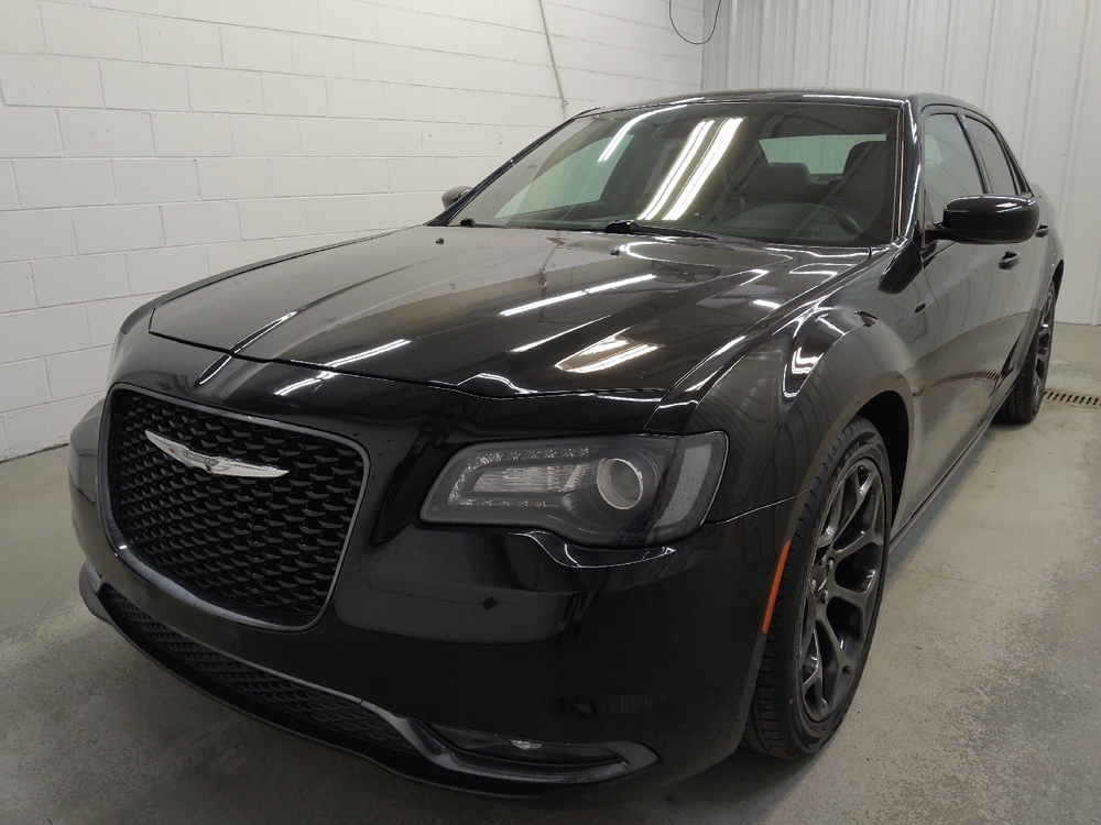 2017 Chrysler 300