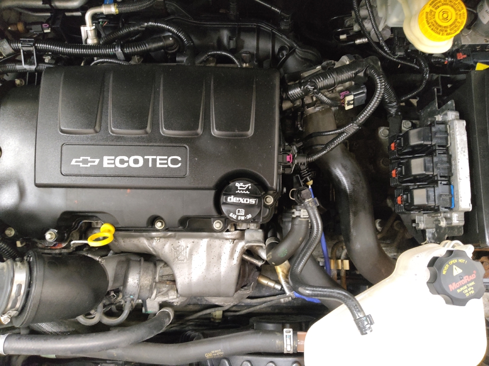 2015 Chevrolet Sonic RS - Photo 23