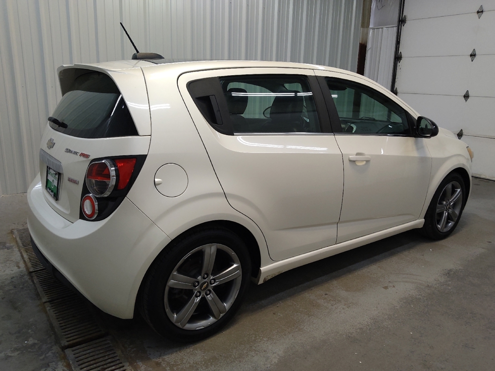 2015 Chevrolet Sonic RS - Photo 8