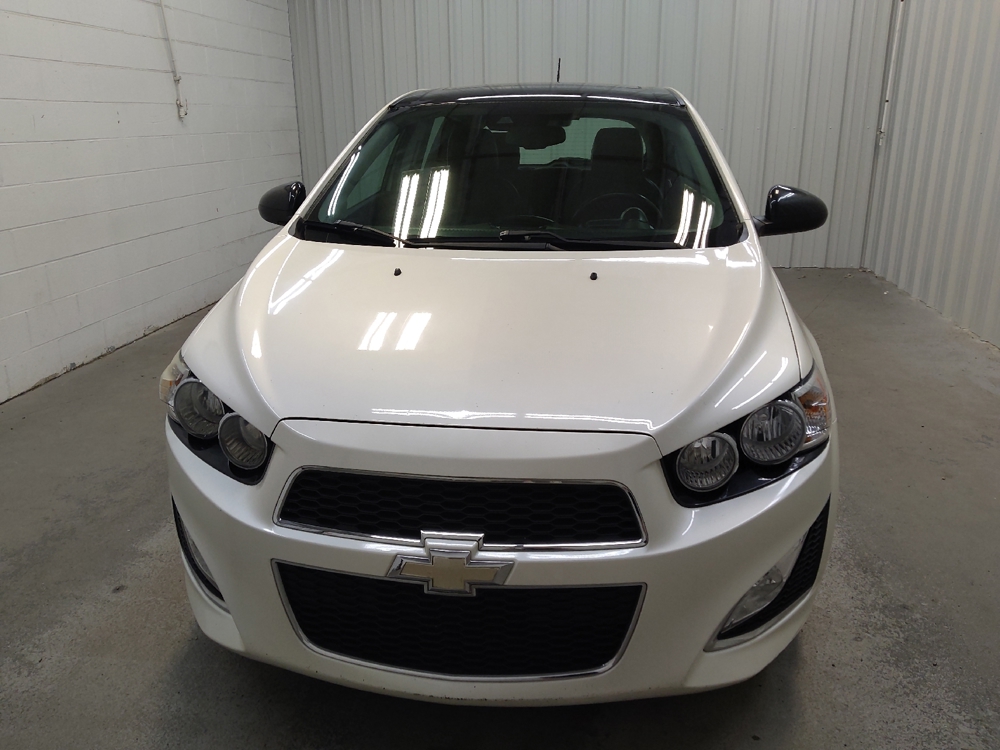 2015 Chevrolet Sonic RS - Photo 12