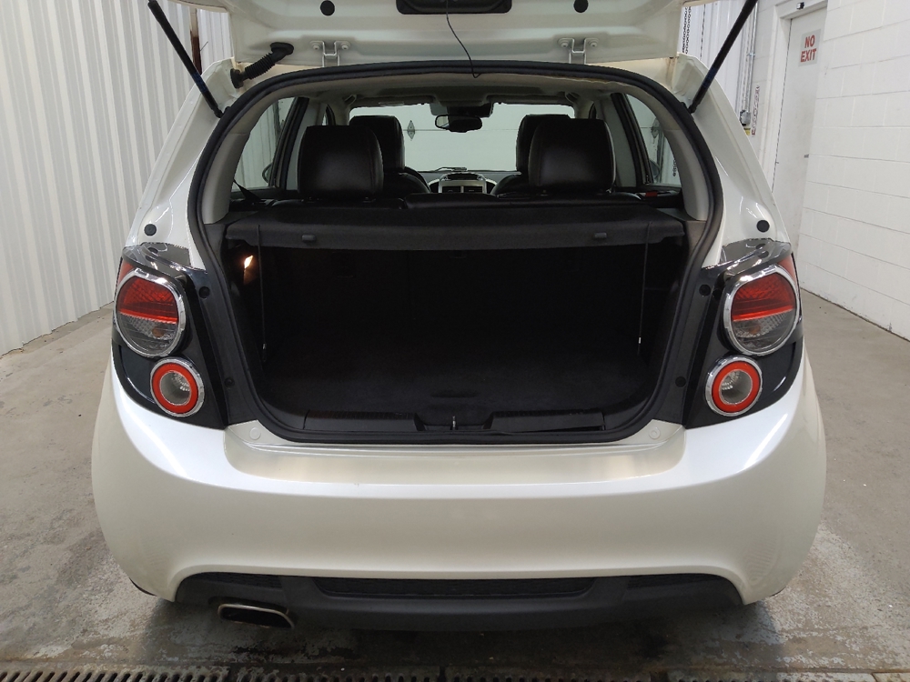 2015 Chevrolet Sonic RS - Photo 22