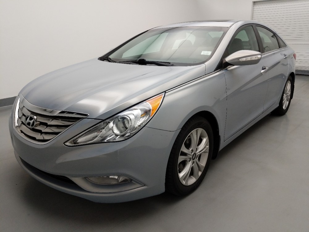 Used 2013 Hyundai Sonata Driver Front Bumper