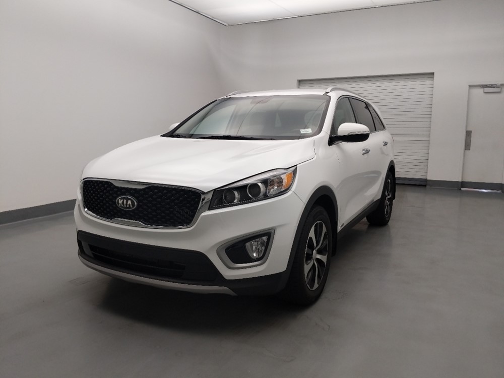 Used 2017 Kia Sorento Driver Front Bumper
