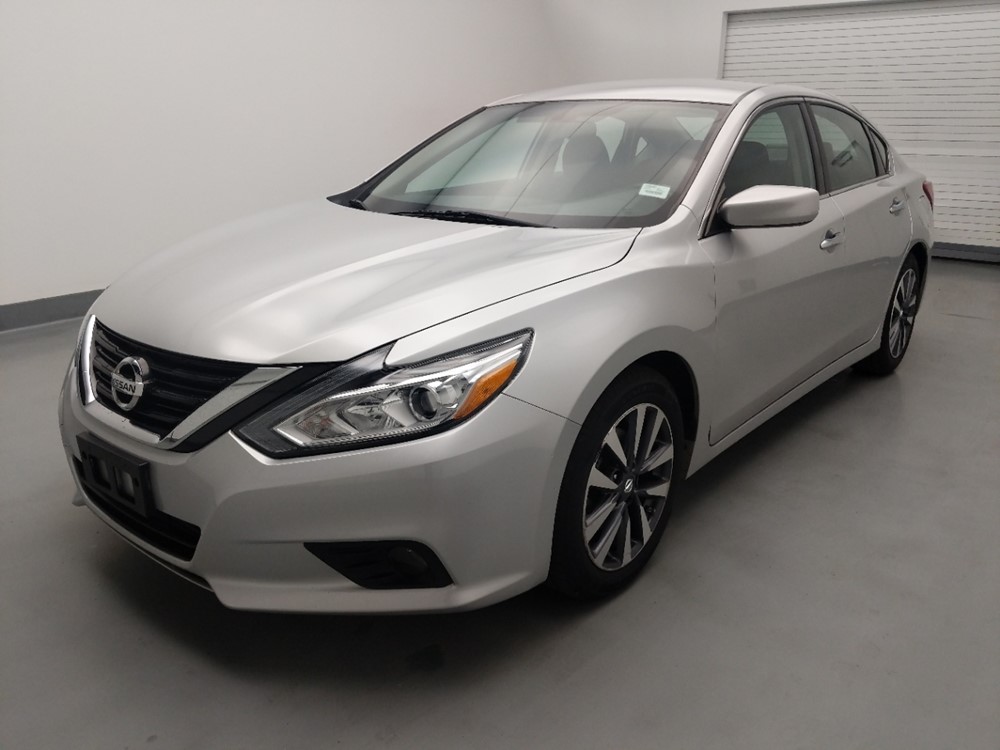 Used 2017 Nissan Altima Driver Front Bumper