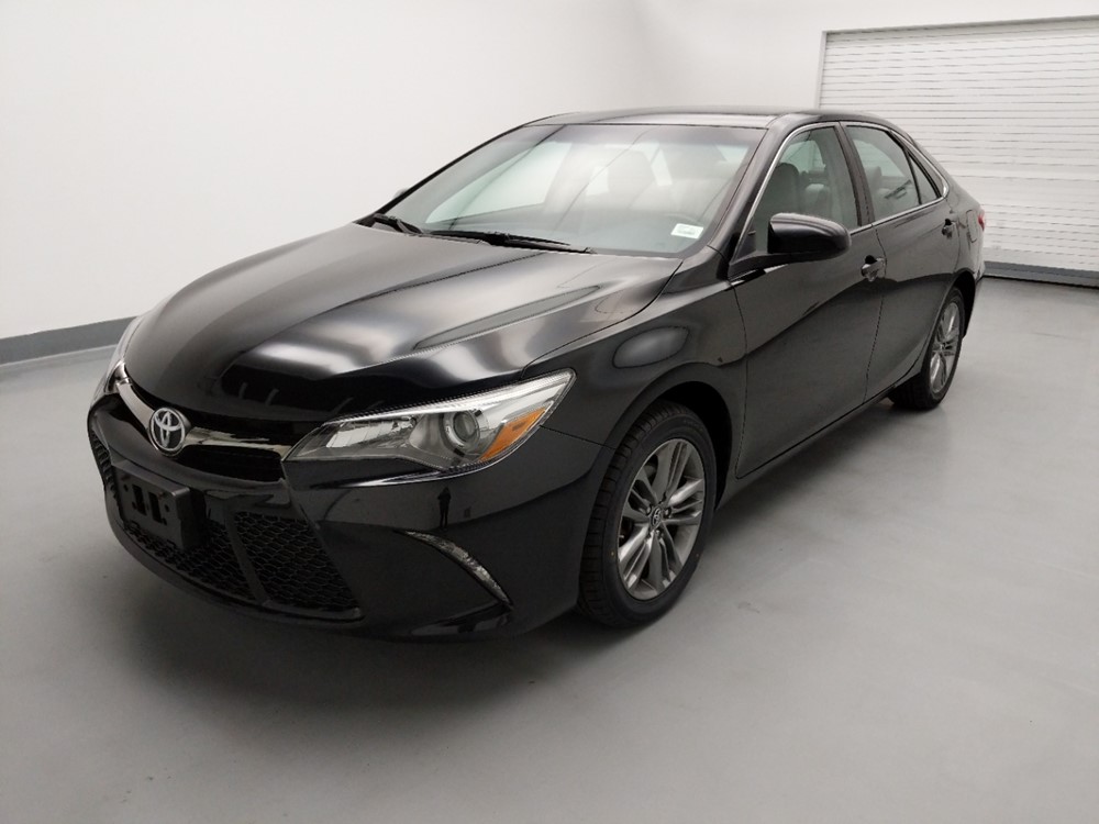 Used 2017 Toyota Camry Driver Front Bumper