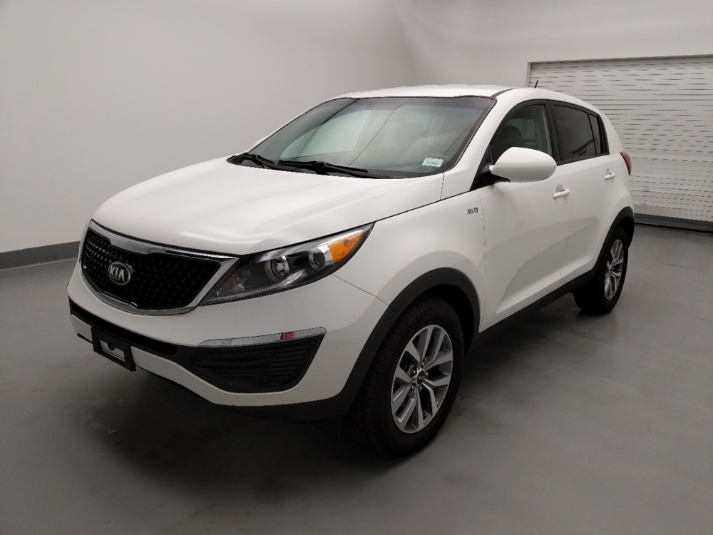 Used 2015 Kia Sportage Driver Front Bumper