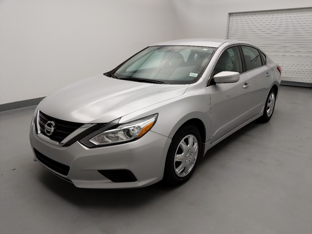 Used 2016 Nissan Altima Driver Front Bumper
