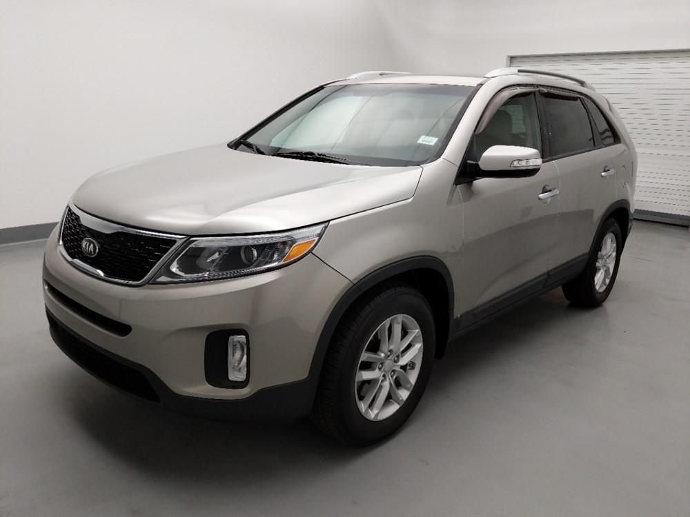 Used 2014 Kia Sorento Driver Front Bumper