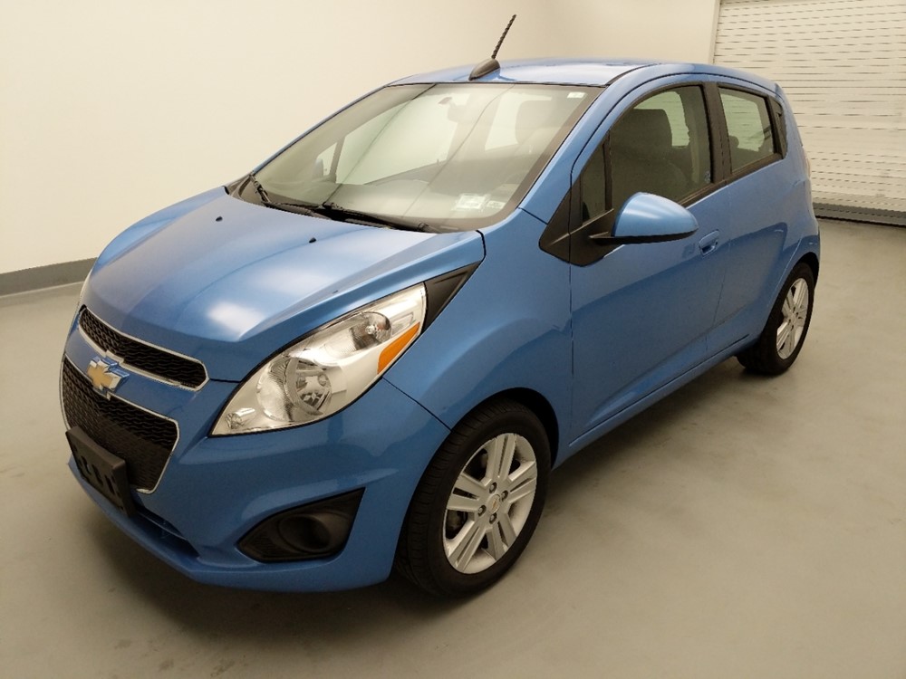 Used 2015 Chevrolet Spark Driver Front Bumper