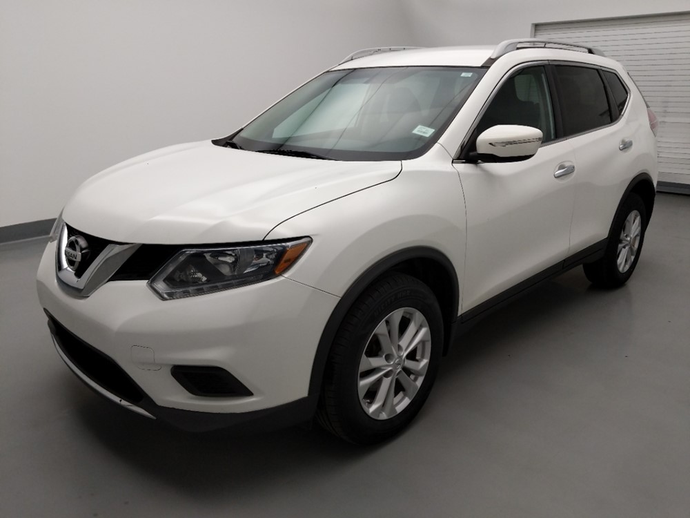 Used 2014 Nissan Rogue Driver Front Bumper