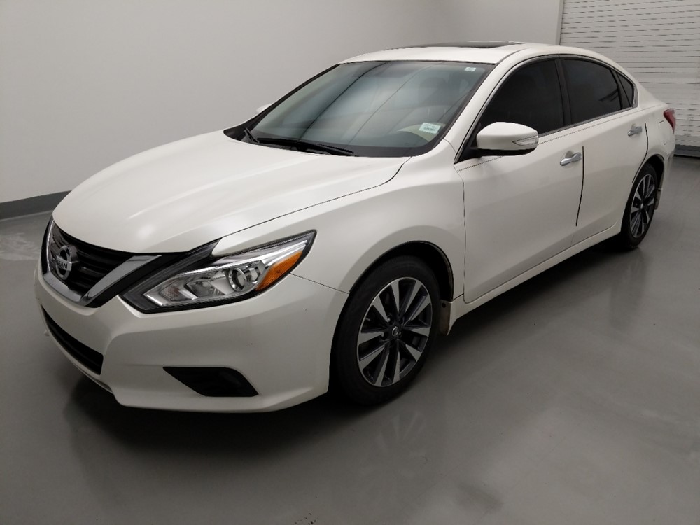 Used 2016 Nissan Altima Driver Front Bumper