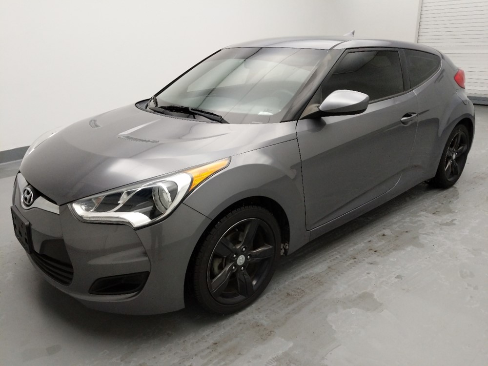 Used 2015 Hyundai Veloster Driver Front Bumper