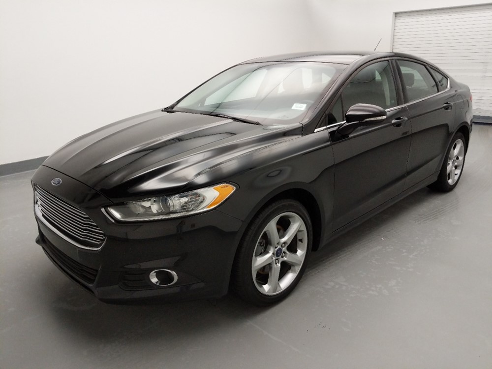 Used 2016 Ford Fusion Driver Front Bumper