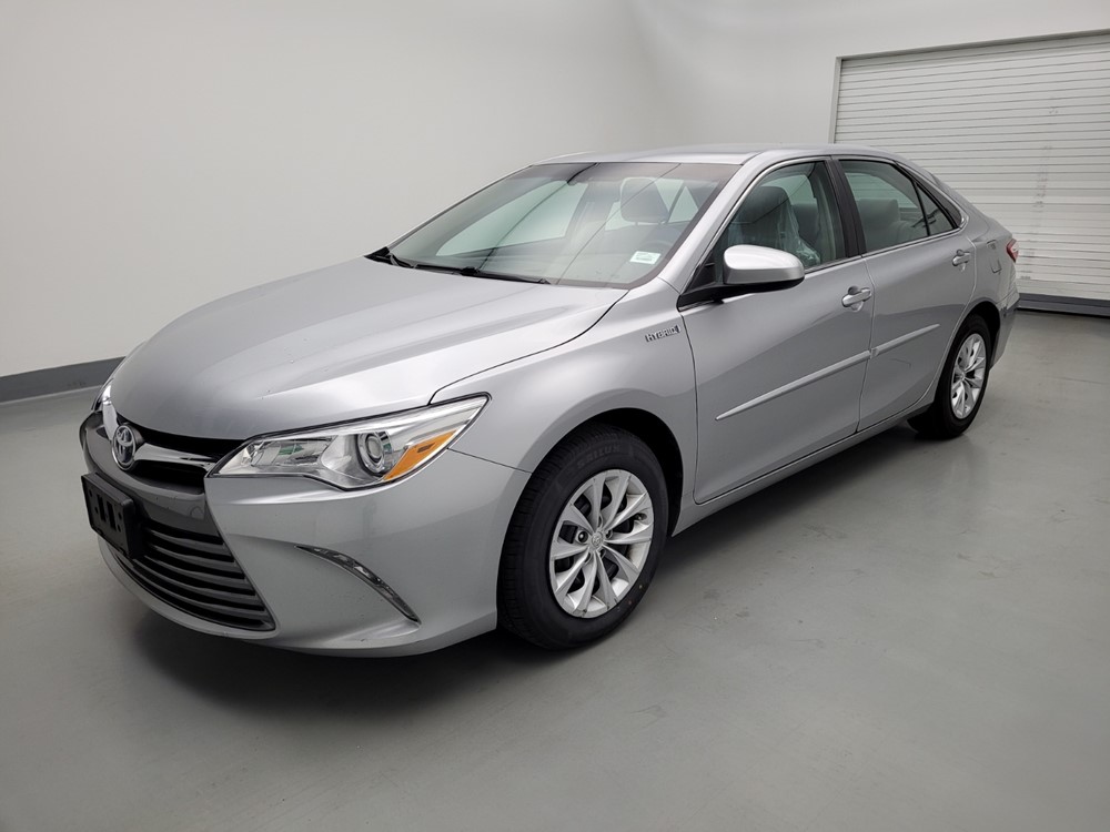 Used 2017 Toyota Camry Driver Front Bumper