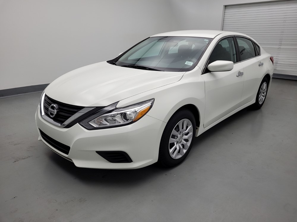 Used 2016 Nissan Altima Driver Front Bumper