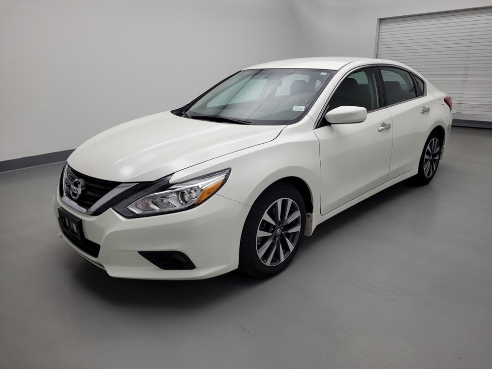 Used 2017 Nissan Altima Driver Front Bumper