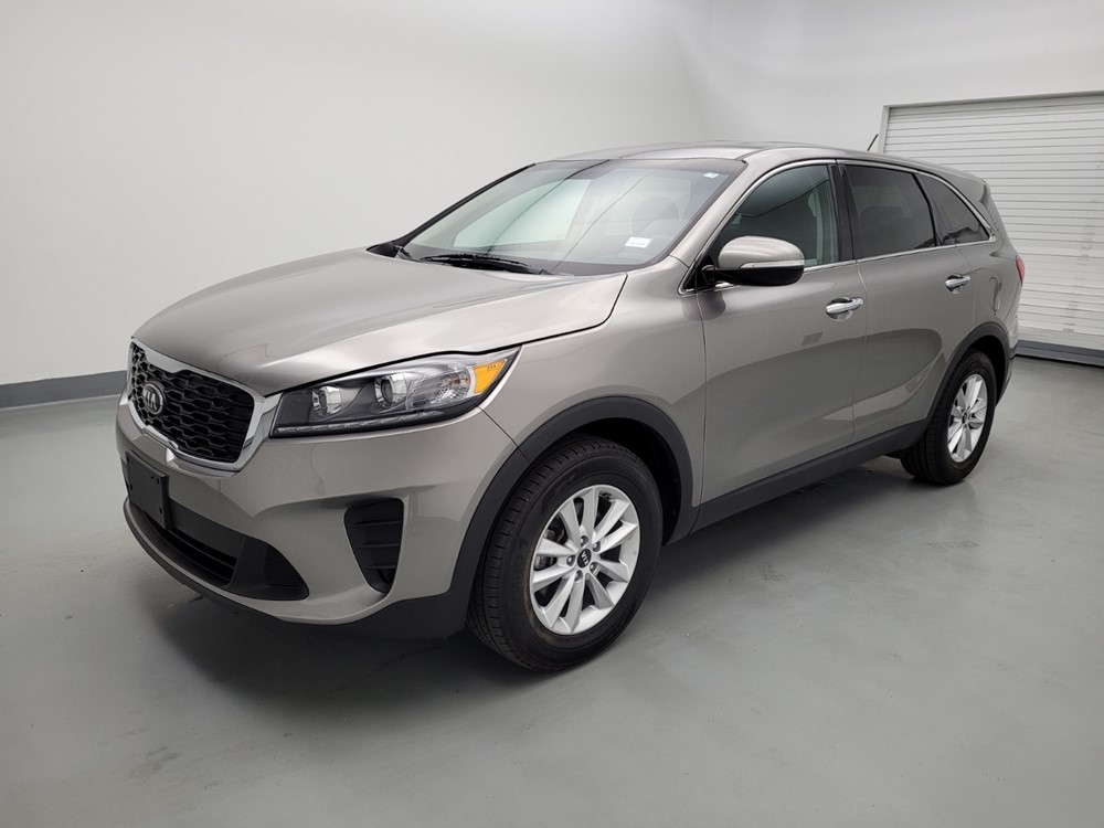 Used 2019 Kia Sorento Driver Front Bumper