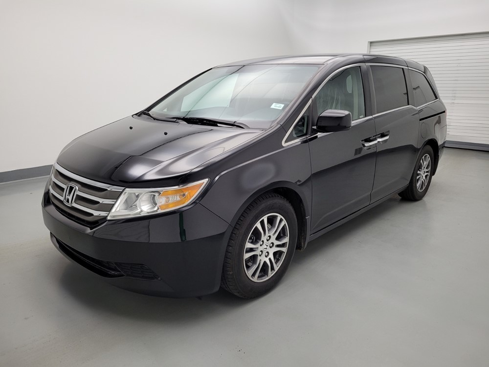 Used 2013 Honda Odyssey Driver Front Bumper