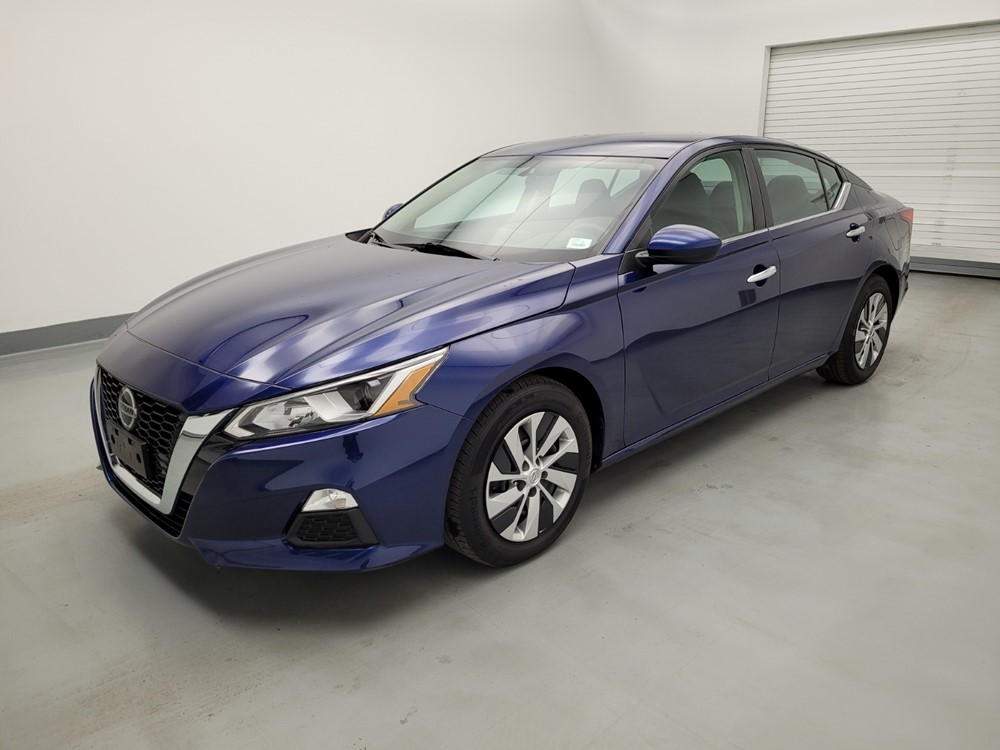 Used 2019 Nissan Altima Driver Front Bumper