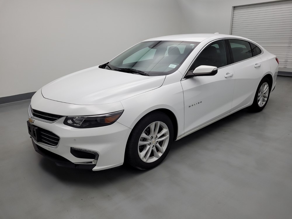 Used 2017 Chevrolet Malibu Driver Front Bumper