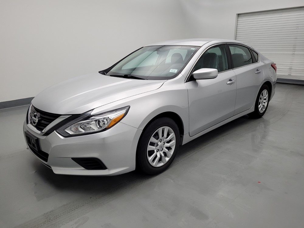 Used 2017 Nissan Altima Driver Front Bumper