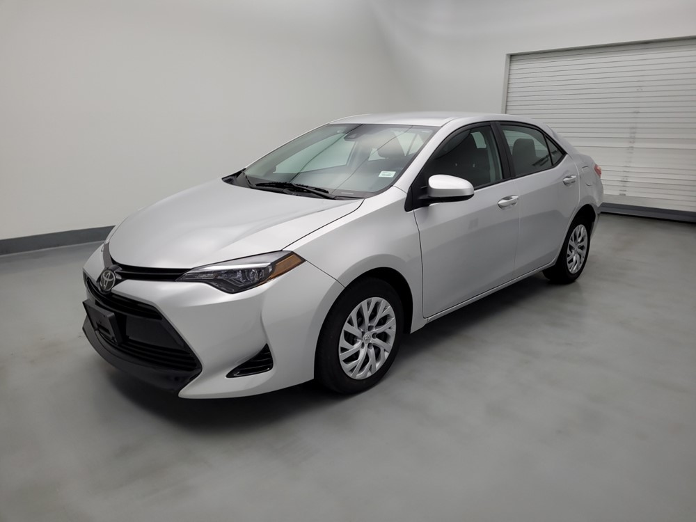 Used 2018 Toyota Corolla Driver Front Bumper