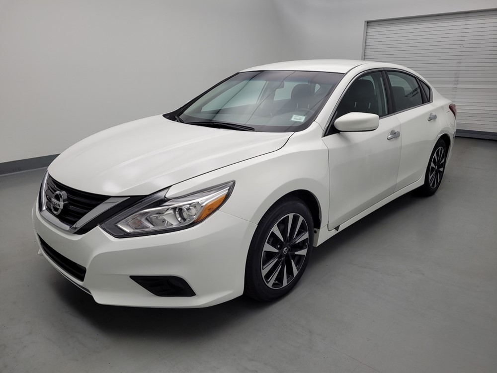 Used 2018 Nissan Altima Driver Front Bumper